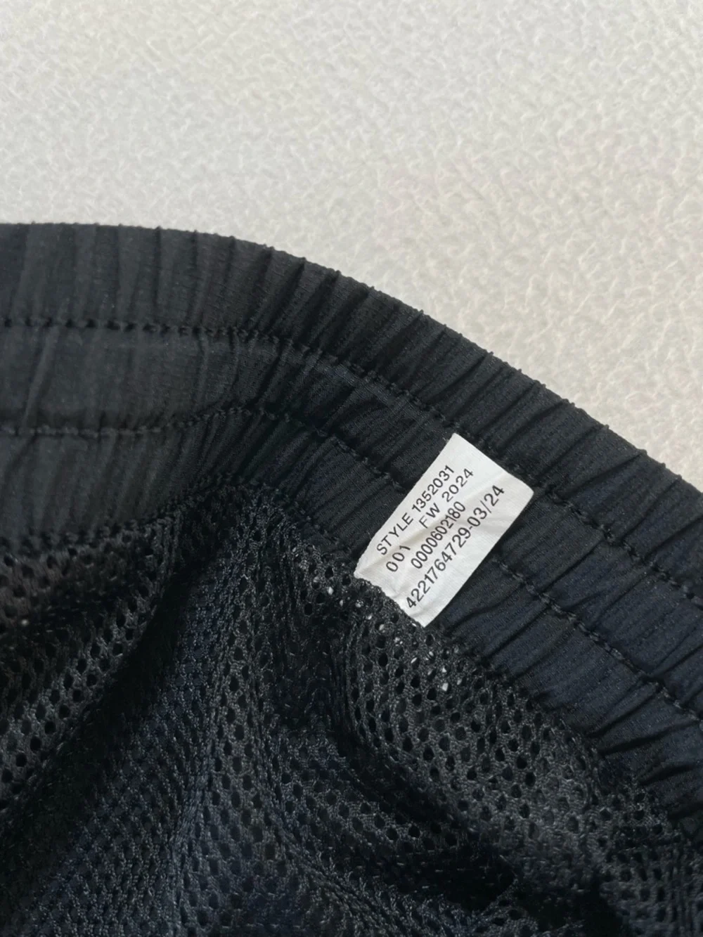 Under Armour Mens Vital Woven Training Pants Size Large Style# 1352031 - Picture 10 of 13
